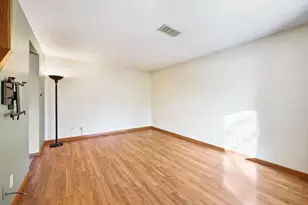 401 East Bluff, Madison, WI 53704 - Photo 2