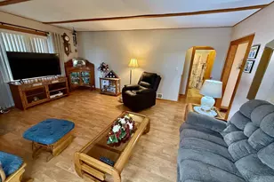 211 N Superior Ave, Tomah, WI 54660 - Photo 18