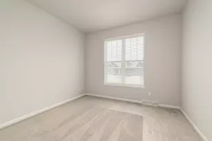 27 Spittlebug Cir, Madison, WI 53718 - Photo 10