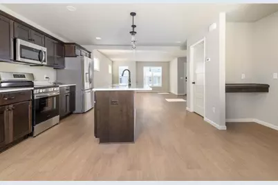 1149 Hickory Hills Drive, Sun Prairie, WI 53590 - Photo 6