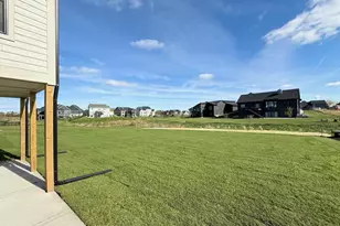 908 Travis Larson Ct, Waunakee, WI 53597 - Photo 36