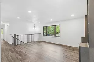 3221 Derby Down, Madison, WI 53713 - Photo 4