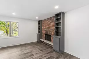 3221 Derby Down, Madison, WI 53713 - Photo 6