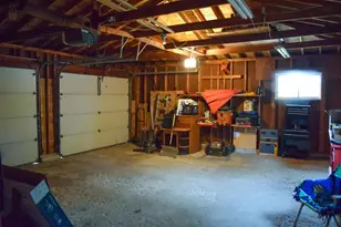 303 S Park St, Albany, WI 53502 - Photo 10