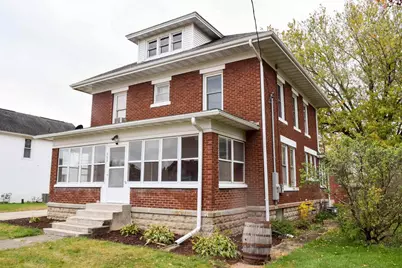 303 S Park Street, Albany, WI 53502 - Photo 2