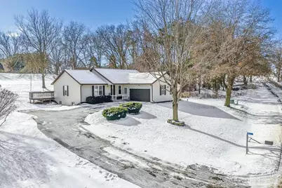 E7173 Eagle Ridge Court, Reedsburg, WI 53959 - Photo 2