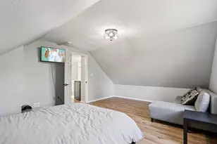 17303 W Greenfield Ave, New Berlin, WI 53146 - Photo 20