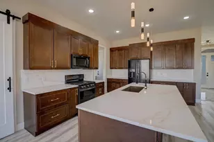 2025 Mulberry St, Sauk City, WI 53583 - Photo 16