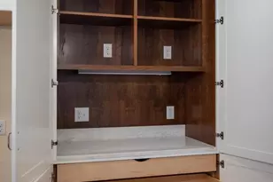 237 Carillon Dr, Madison, WI 53705 - Photo 20