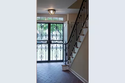 237 Carillon Drive, Madison, WI 53705 - Photo 10