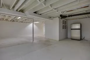 237 Carillon Dr, Madison, WI 53705 - Photo 46