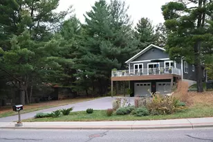 819 E Hiawatha Dr, Wisconsin Dells, WI 53965 - Photo 4