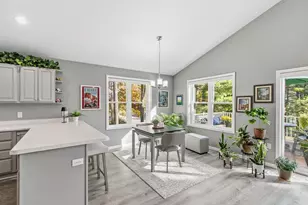 819 E Hiawatha Dr, Wisconsin Dells, WI 53965 - Photo 8