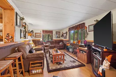 1073 W Queens Way, Nekoosa, WI 54457 - Photo 12