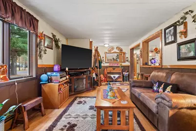 1073 W Queens Way, Nekoosa, WI 54457 - Photo 14