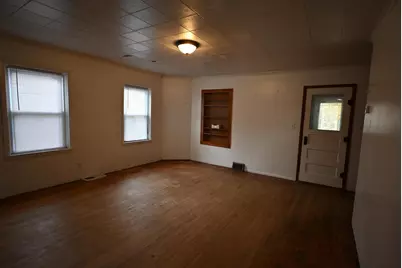301 S Galena Street, South Wayne, WI 53587 - Photo 6
