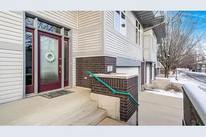 31 Deer Point Trail, Madison, WI 53719 - Photo 2