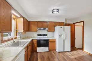 W1152 Fox Rd, Columbus, WI 53925 - Photo 14