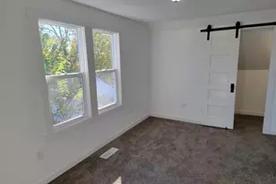 1637 Fayette Ave, Beloit, WI 53511 - Photo 24