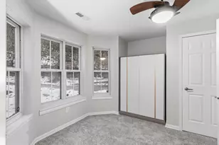 8530 Greenway Blvd, Middleton, WI 53562 - Photo 32