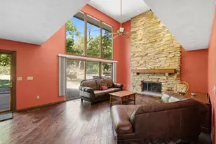 2804 Dartmouth Dr, Janesville, WI 53548 - Photo 8