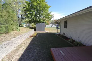 702 W 2nd St, Necedah, WI 54646 - Photo 18