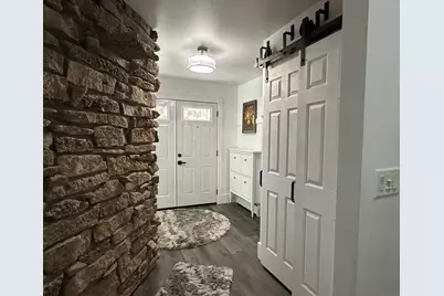 450 Marnie Lane, Peshtigo, WI 54157 - Photo 2