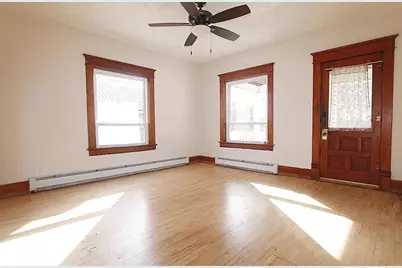 72 S Main Street, Montello, WI 53949 - Photo 10