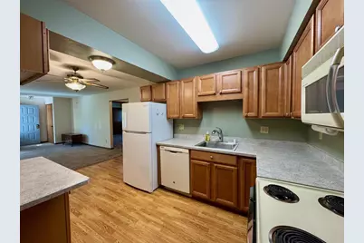 4525 Martha Lane, Madison, WI 53716 - Photo 8