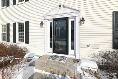 5708 Pembroke Drive, Fitchburg, WI 53711 - Photo 4