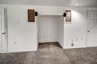 5708 Pembroke Dr, Fitchburg, WI 53711 - Photo 54