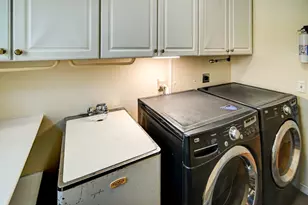 5708 Pembroke Dr, Fitchburg, WI 53711 - Photo 30