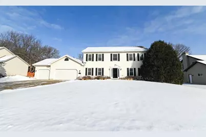 5708 Pembroke Drive, Fitchburg, WI 53711 - Photo 2
