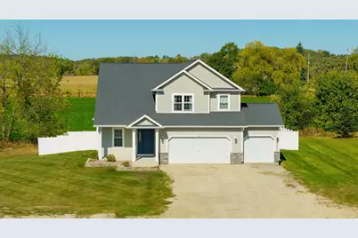 131 W Blackhawk Drive, Fort Atkinson, WI 53538 - Photo 1