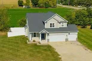 131 W Blackhawk Dr, Fort Atkinson, WI 53538 - Photo 42