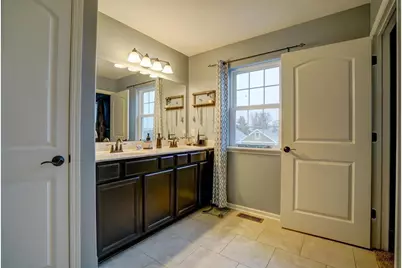 131 W Blackhawk Drive, Fort Atkinson, WI 53538 - Photo 36