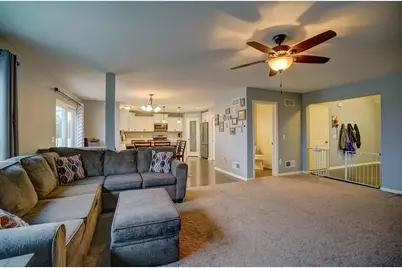 131 W Blackhawk Drive, Fort Atkinson, WI 53538 - Photo 10