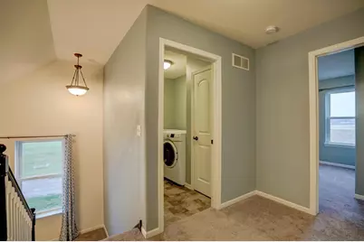 131 W Blackhawk Drive, Fort Atkinson, WI 53538 - Photo 18