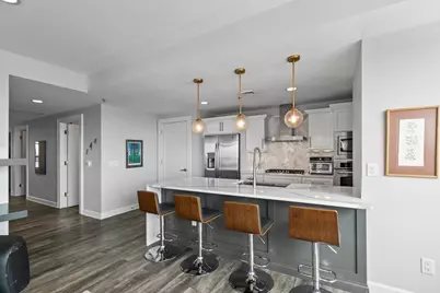 137 E Wilson Street #1113, Madison, WI 53703 - Photo 4