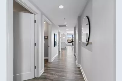 137 E Wilson Street #1113, Madison, WI 53703 - Photo 2