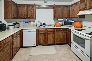 6834/6838 Chester Dr, Madison, WI 53719 - Photo 32