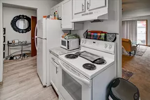 6934/6938 Chester Dr, Madison, WI 53719 - Photo 16