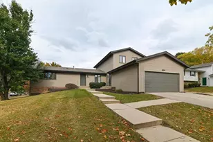 6934/6938 Chester Dr, Madison, WI 53719 - Photo 48