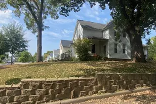 751 Mound St, Baraboo, WI 53913 - Photo 4