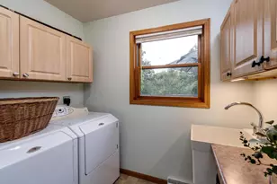 1021 Prairie Queen Rd, Cambridge, WI 53523 - Photo 44