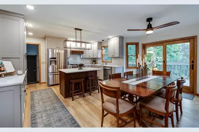 1021 Prairie Queen Road, Cambridge, WI 53523 - Photo 14