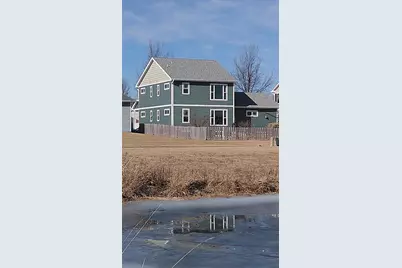 3133 Pleasant Street, Sun Prairie, WI 53590 - Photo 4
