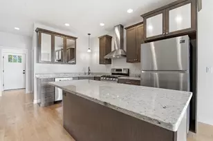 3133 Pleasant St, Sun Prairie, WI 53590 - Photo 8