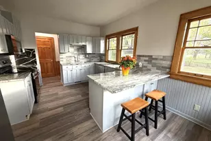 307 S University Ave, Beaver Dam, WI 53916 - Photo 6