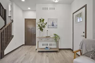 48 Windflower Wy, Mount Horeb, WI 53572 - Photo 2